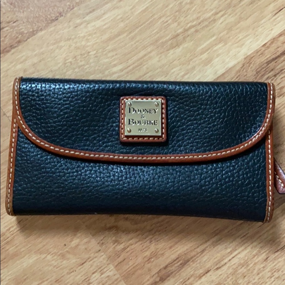Dooney & Bourke Wallet